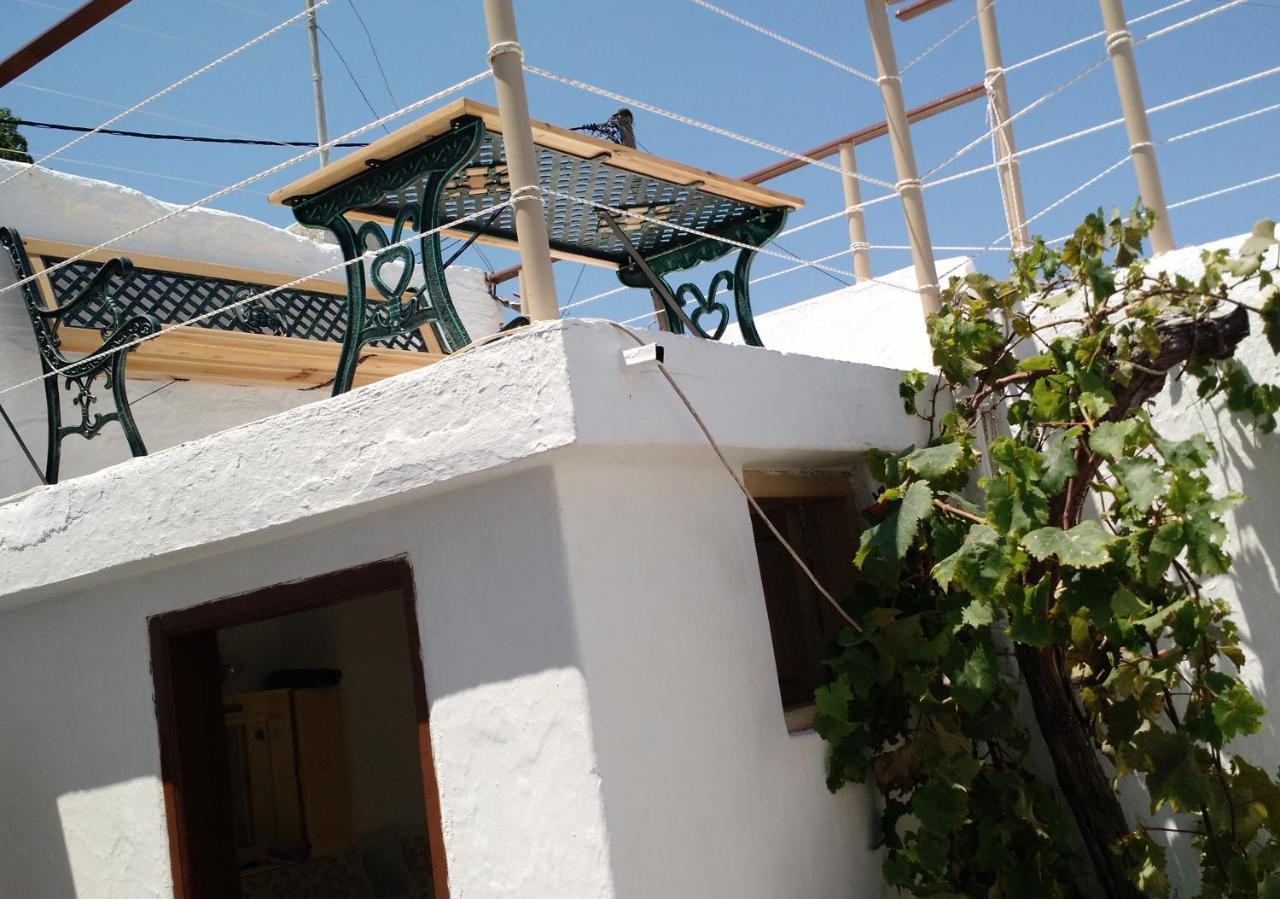 Marthas Traditional House Symi Exterior foto