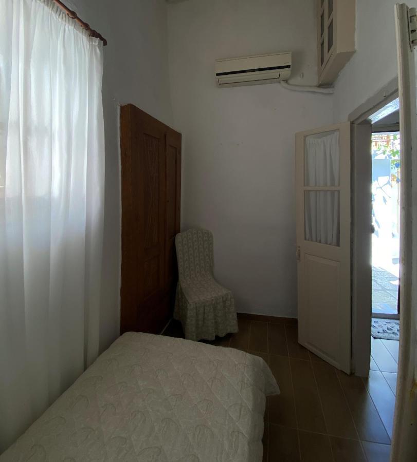 Marthas Traditional House Symi Exterior foto