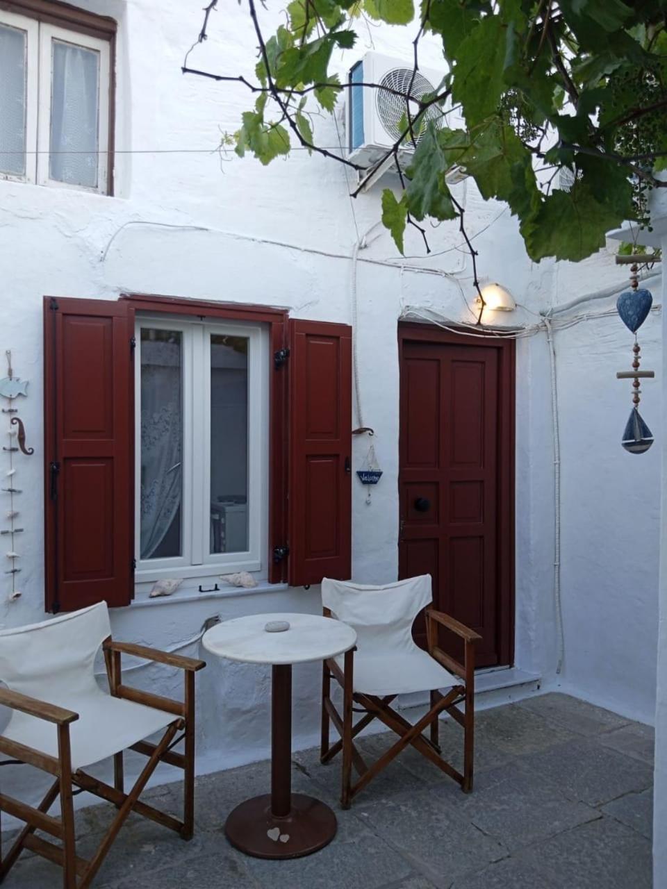 Marthas Traditional House Symi Exterior foto